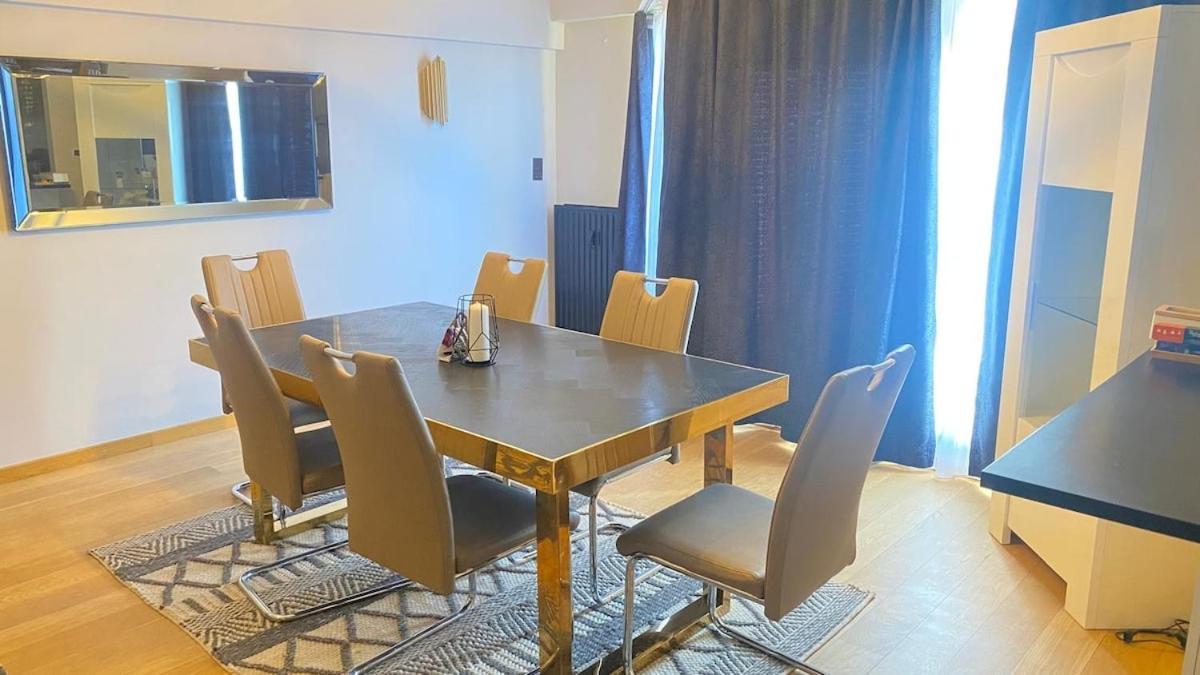 Strelitzyahouse Brussel