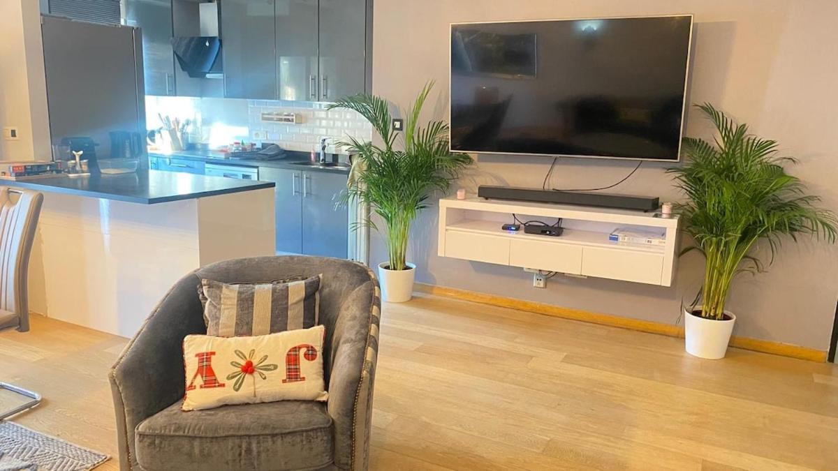 Strelitzyahouse Appartement *